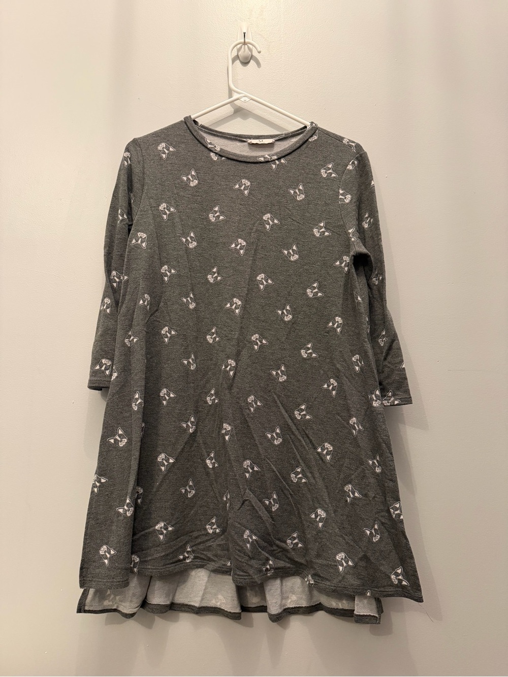 Amelia James Grey Floral Swing Tunic w/Boston Terrier Women’s Medium